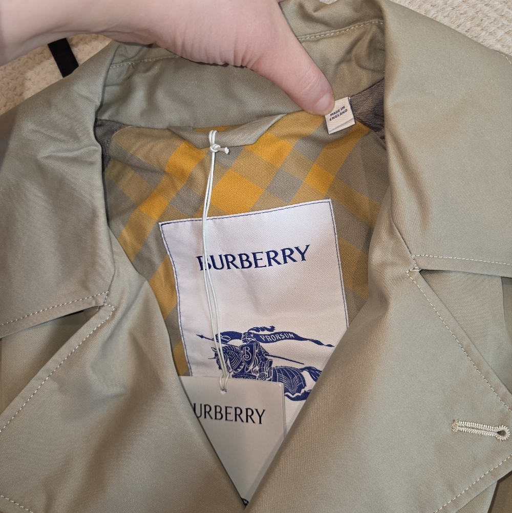 Burberry Trench Coat Khaki Oversized UK 10 US 8 - Never Worn - Picture 5 of 17